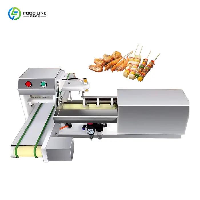 Machine à brochettes de viande automatique pour la préparation de brochettes de bœuf et de poulet