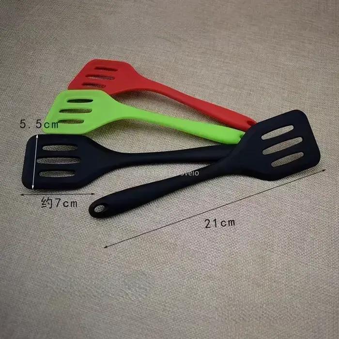 Tourneurs de cuisine en silicone MOONBIFFY spatules à œufs et poisson pour poêles et friteuses ustensiles de cuisine pour la maison et la cuisine occassions spéciales