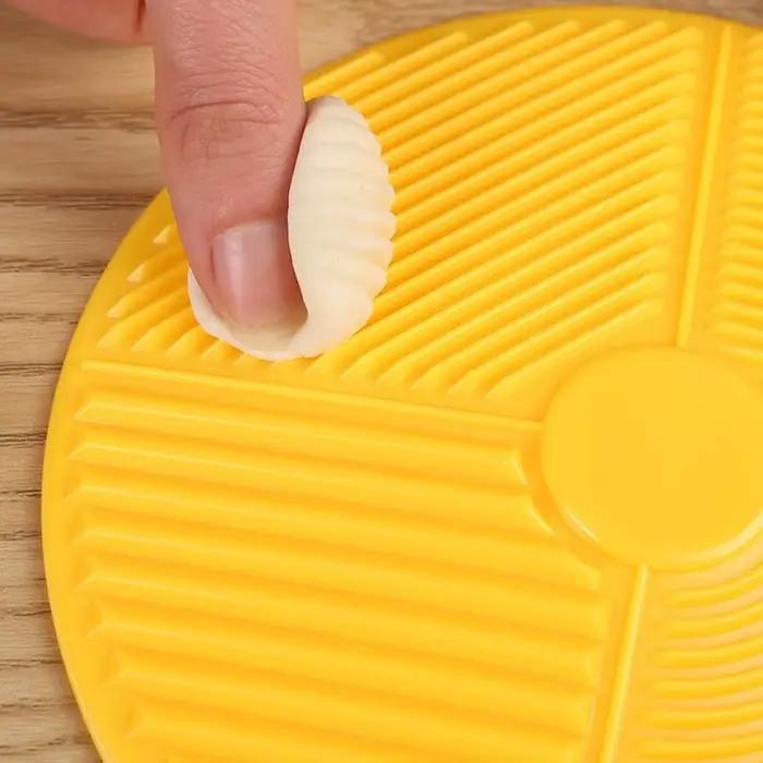 Nouveau moule en plastique pour la fabrication de pâtes spaghetti, macaroni, gnocchis et autres compléments alimentaires, outil de cuisine domestique DIY