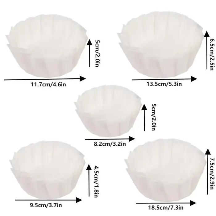 Plateau en papier à l'huile de cheesecake Basque 50 feuilles dimensions multiples antiadhésif bords en forme de volants pour pâtisseries professionnelles et amateurs occasions spéciales