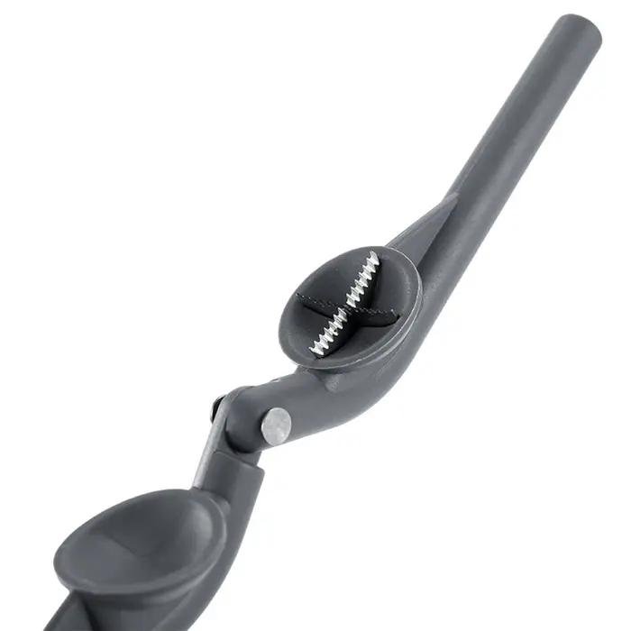 Outil de coupe de châtaignes multifonctionnel pour soirées en famille et occasions spéciales en plastique rouge ergonomique et robuste