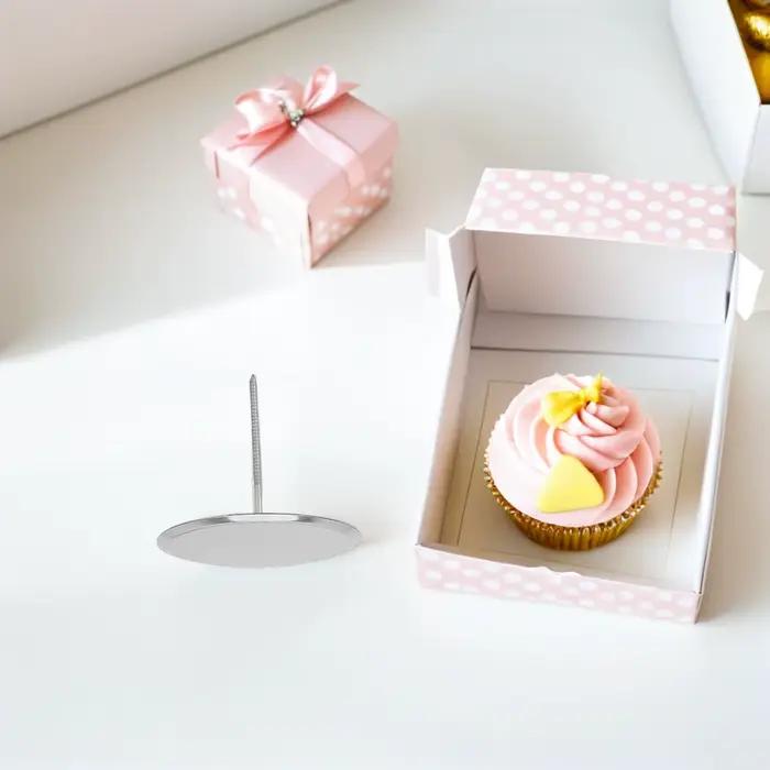 Kit de décoration de gâteaux professionnel 12 pièces avec outil à aiguille et embouts
