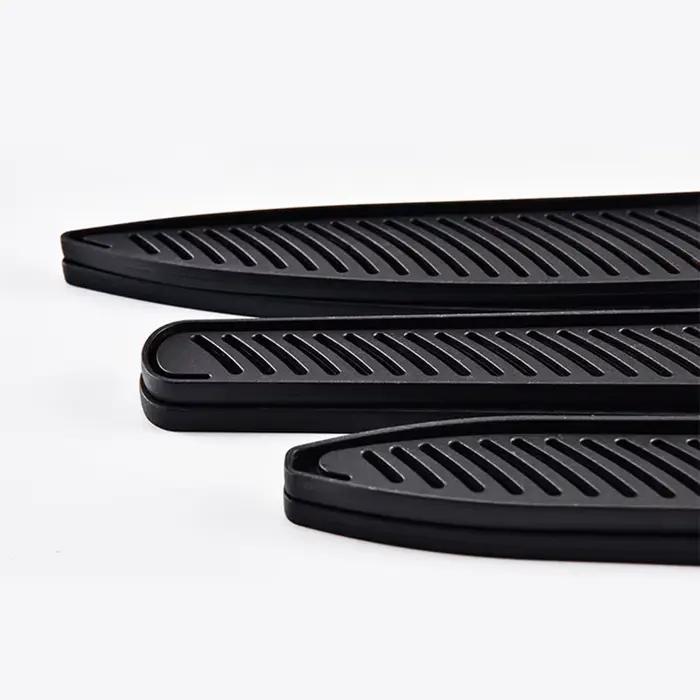 Couvre-couteaux en plastique noir