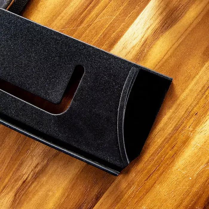 Fourreau de couteau en plastique noir