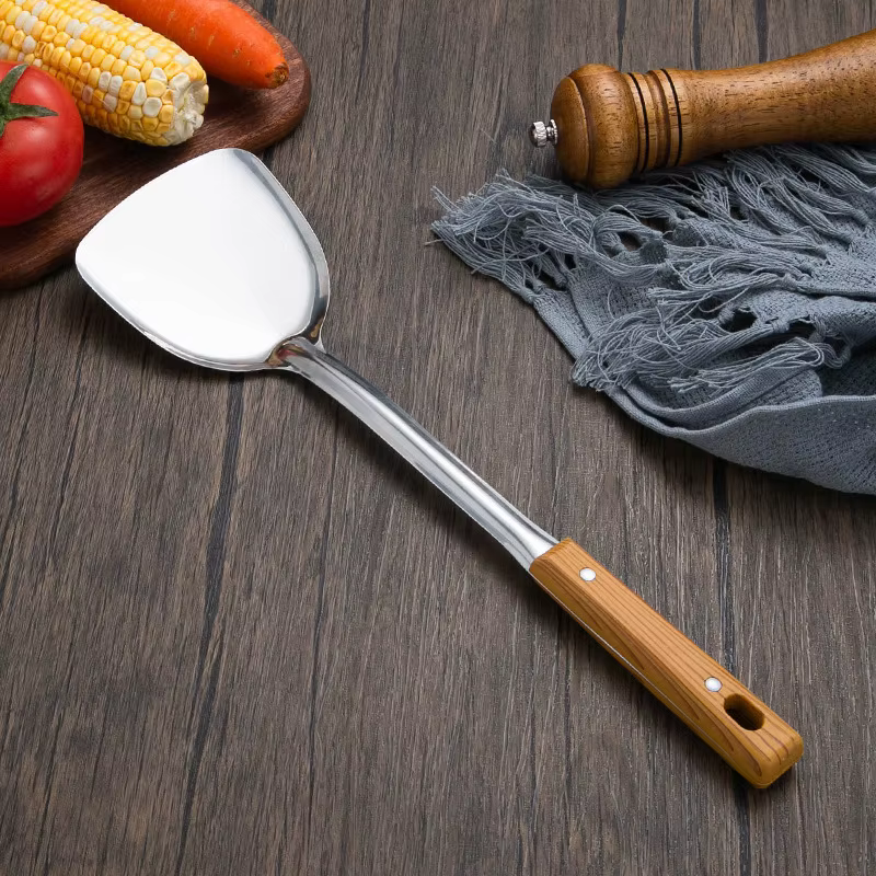 Ensemble d'ustensiles de cuisine en acier inoxydable avec manche en bois : spatule pour wok, louche,