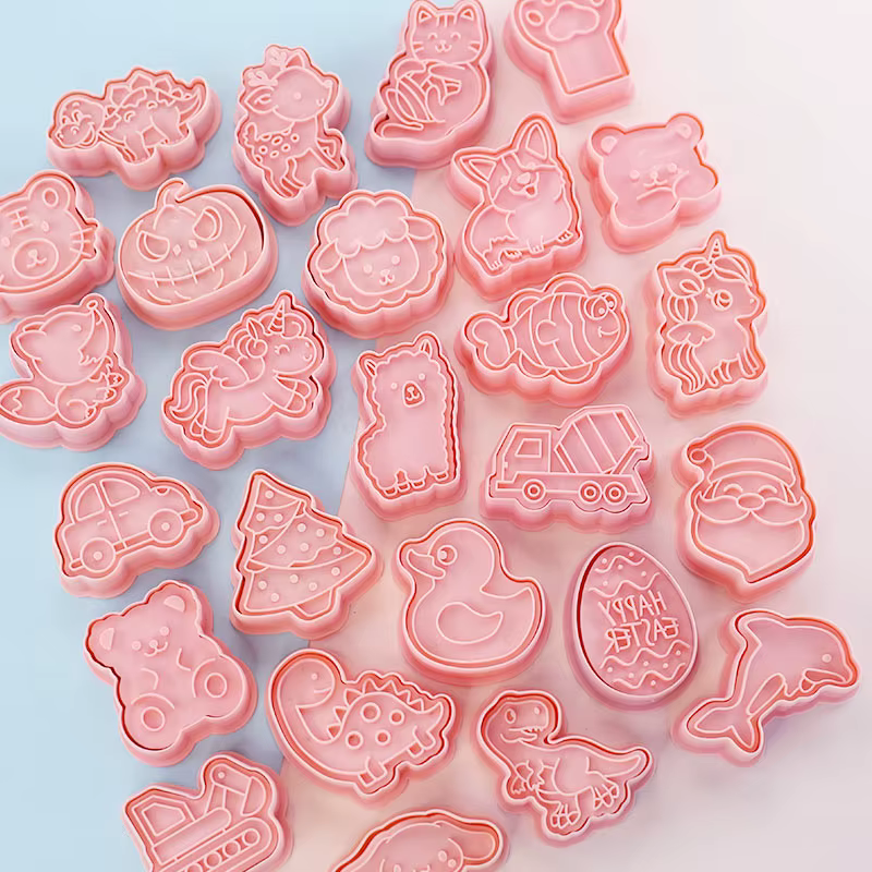 8 pièces/ensemble emporte-pièces en plastique 3D dessin animé mignon pressable Biscuit moule Cookie