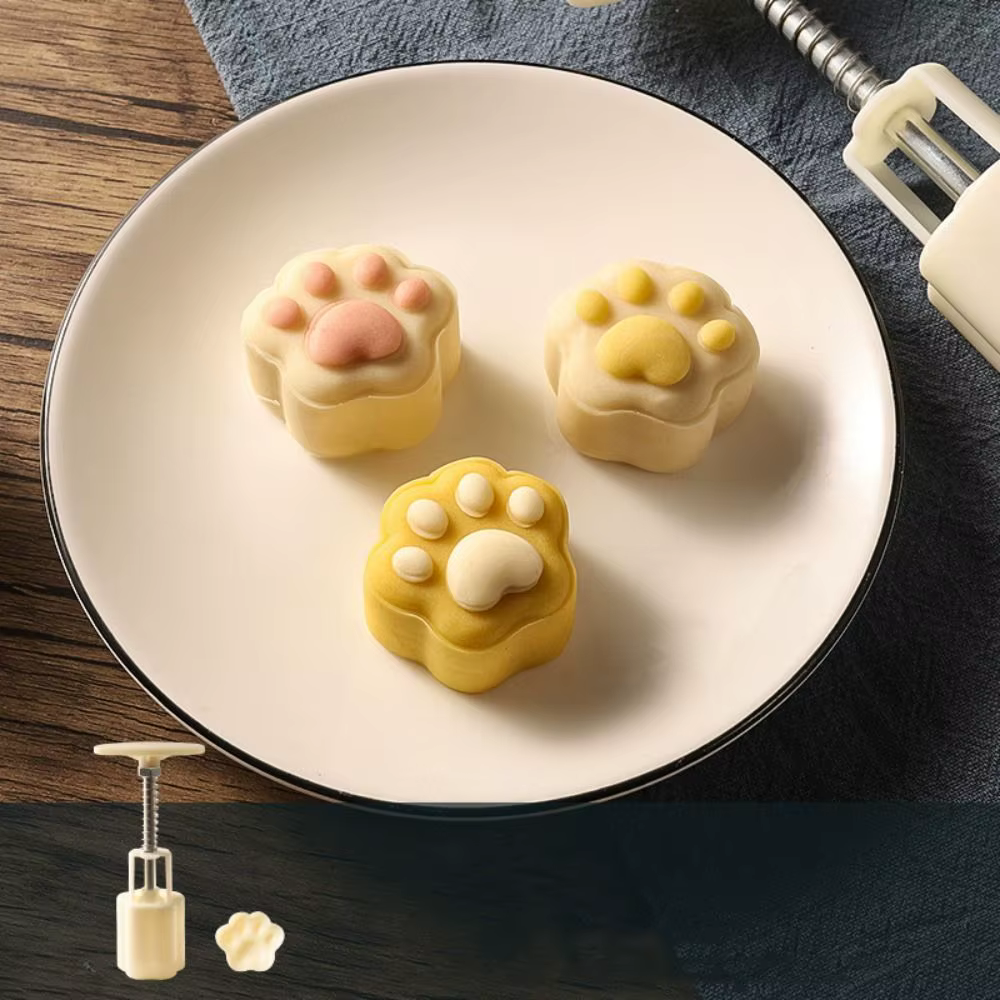 Lot de 2 moules à gâteaux de lune en forme de fraise/ananas/patte de chat, moule à biscuits 3D en re