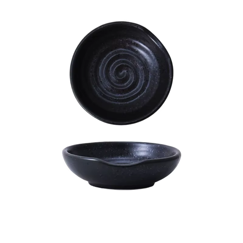 Plat d'assaisonnement japonais créatif en céramique, plat à Sauce soja, assiette à vinaigre, petite 