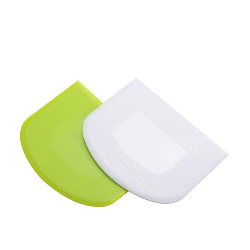 Spatule en plastique pour crème et gâteau