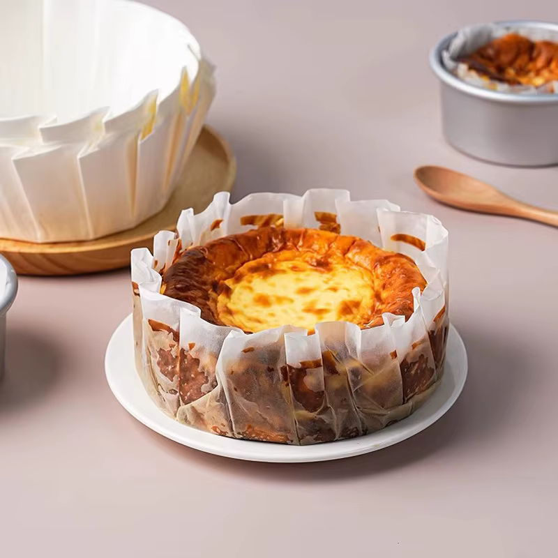 Moule en papier pliable pour gâteau au fromage basque
