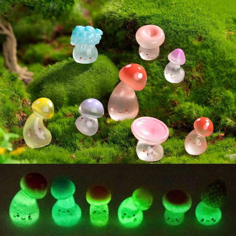 10 mini champignons lumineux de couleurs aléatoires