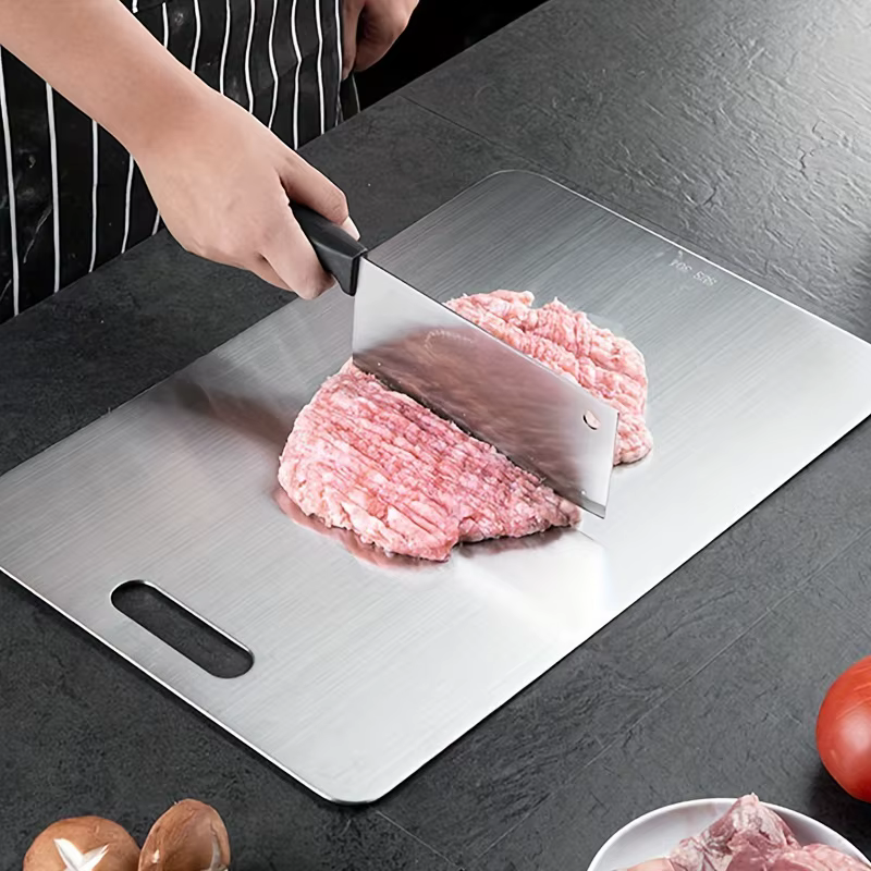 Planche à découper en acier inoxydable