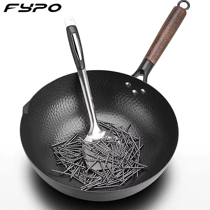 Wok artisanal en fer de 32cm