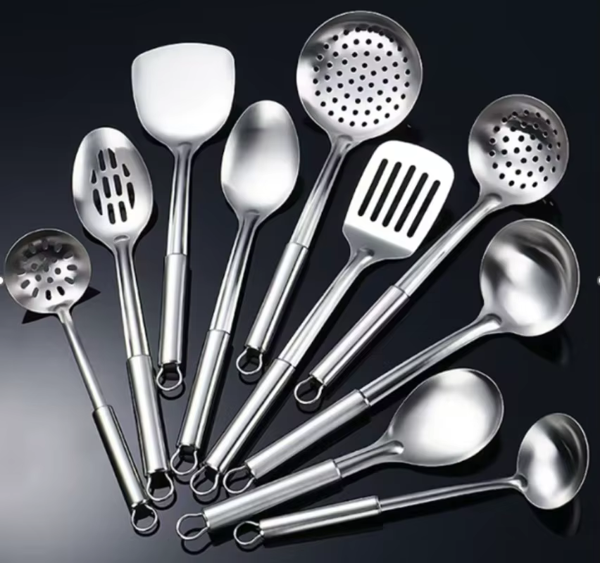 Ustensiles de cuisine en acier inoxydable