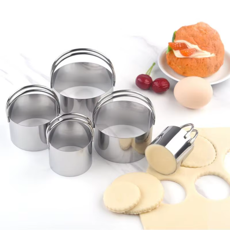 Ensemble de 5 moules à biscuits ronds pour une création